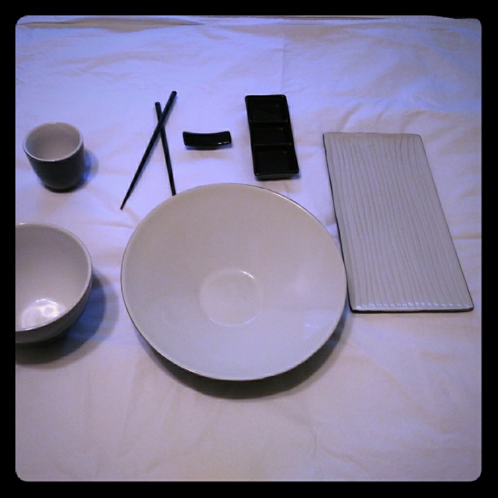 Black and White Asian dinnerware set
